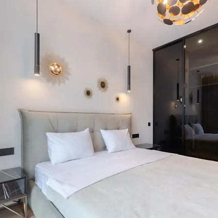 Petrovdom 2-5 New In Rc Novopecherski Lypky, 19b Andrii Verkhogliad Street Apartment *